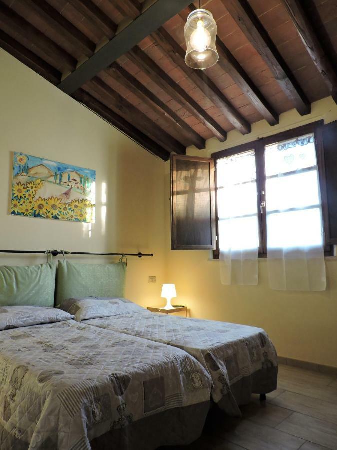 L'Aia Di Argia Guest House Ponte a Tressa Bagian luar foto